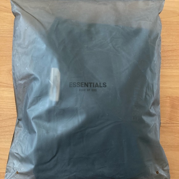 F.O.G crewneck sweatshirt. - Picture 2 of 2